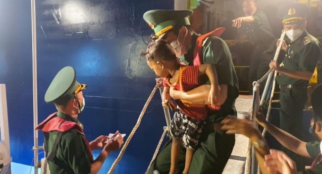 Sri Lankan migrants were in Myanmar-flagged boat